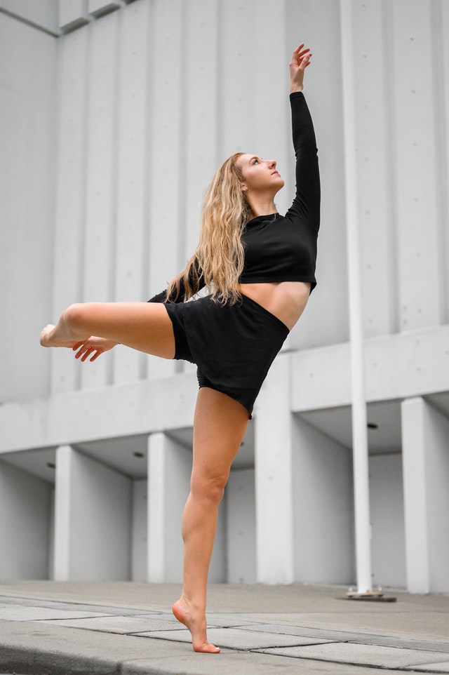 photo of a dancer